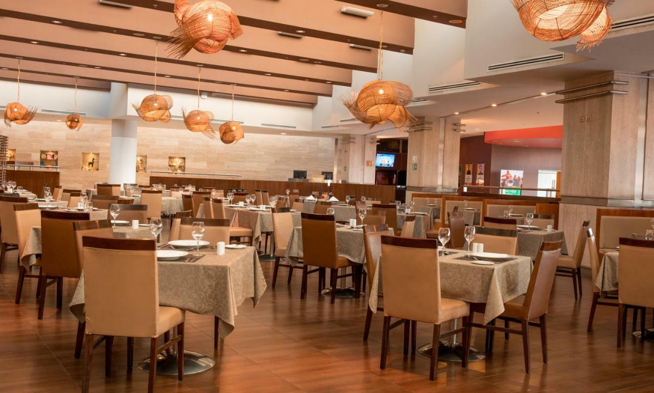Mds Hotel Καλάμα Εξωτερικό φωτογραφία Restaurant in the hotel