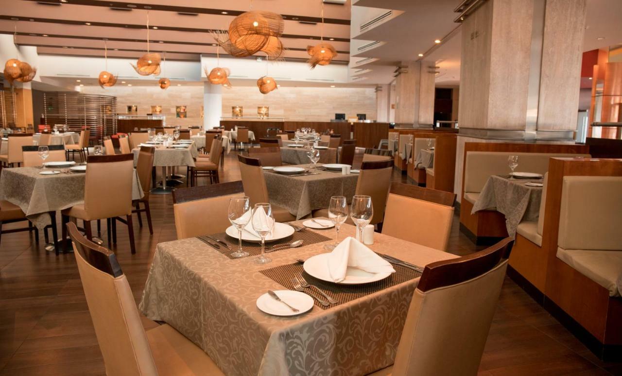 Mds Hotel Καλάμα Εξωτερικό φωτογραφία The interior of the restaurant