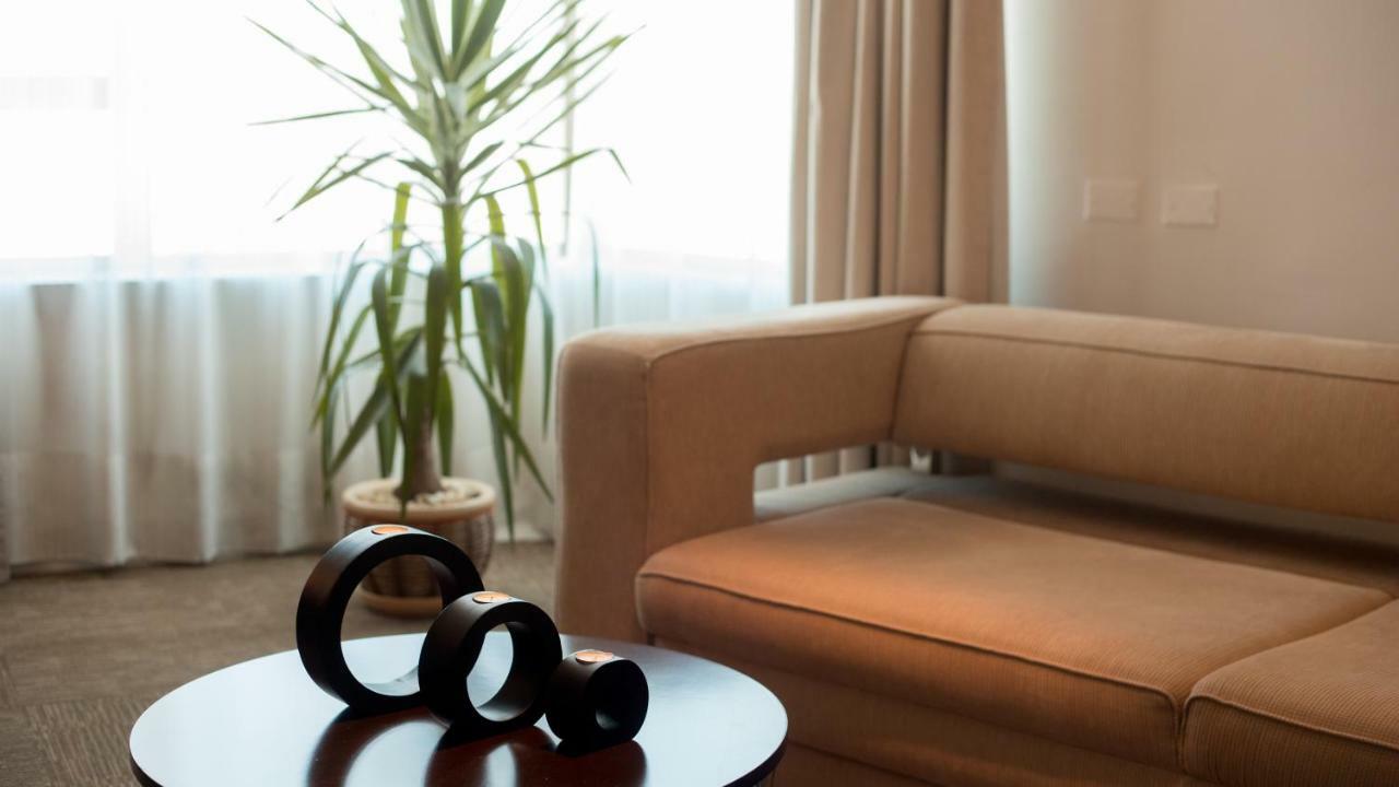 Mds Hotel Καλάμα Εξωτερικό φωτογραφία A living room