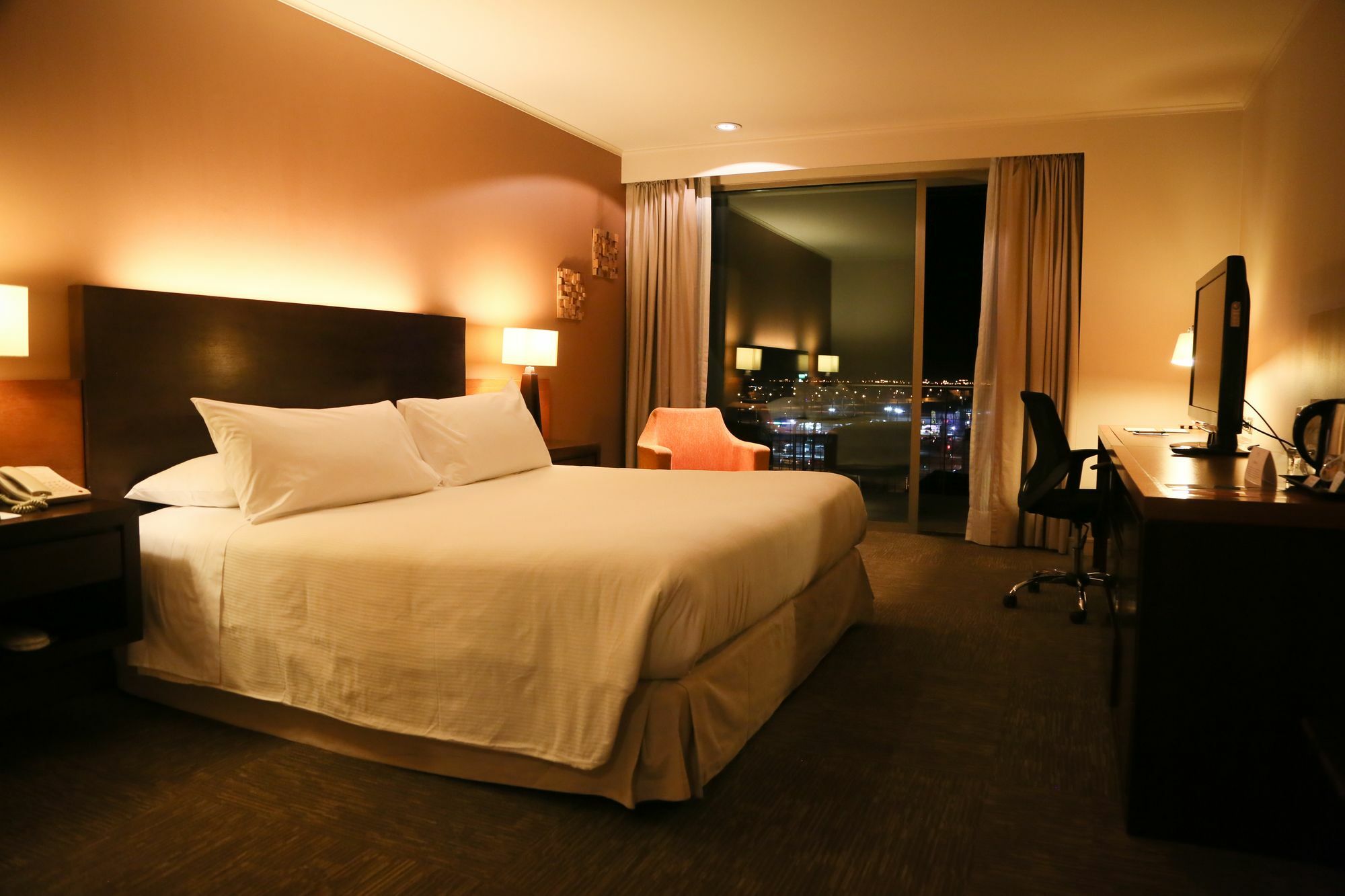 Mds Hotel Καλάμα Εξωτερικό φωτογραφία A room at the hotel